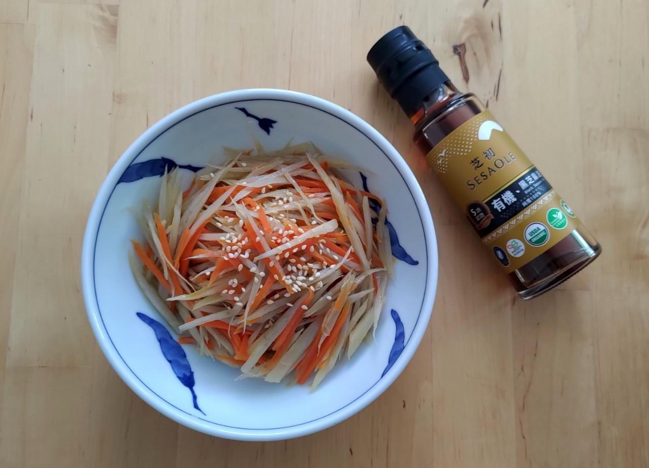 芝初,芝麻油,芝麻,料理,食譜,營養師,秋天,黑芝麻